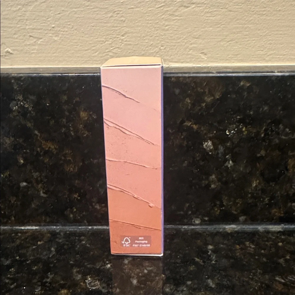 FC050 JOAH Crystal Glow Luminous Skin Tint Stick - Fair Light Cool‎